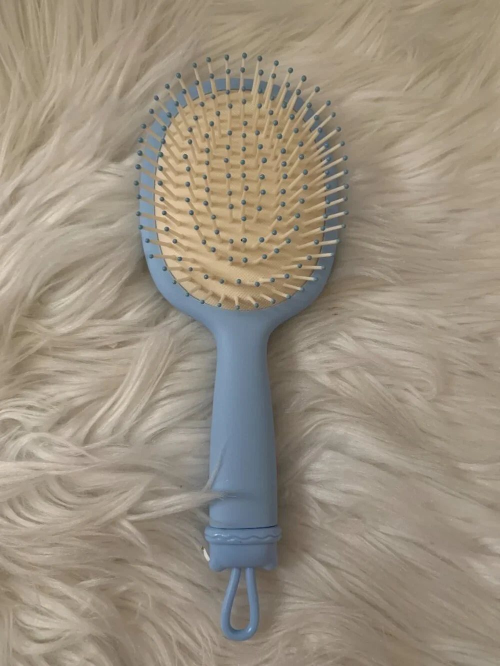PEANUTS X CELAVI Snoopy's Beach Day Charmed Hair Brush in Blue